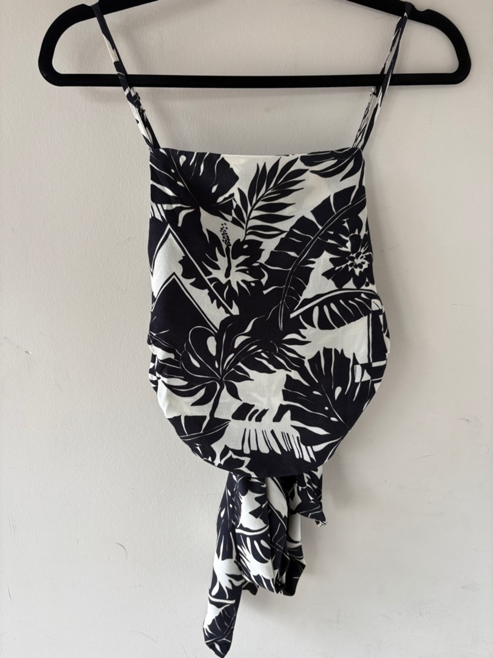 Black & White Floral Tie-Front Cami Top